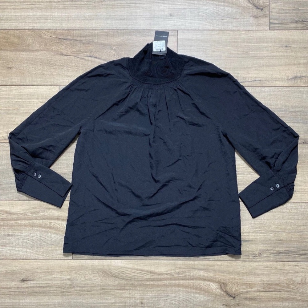 Club Monaco Women Rib Neck Blouson Sleeve‎ Blouse Size Small Black Relaxed Fit
